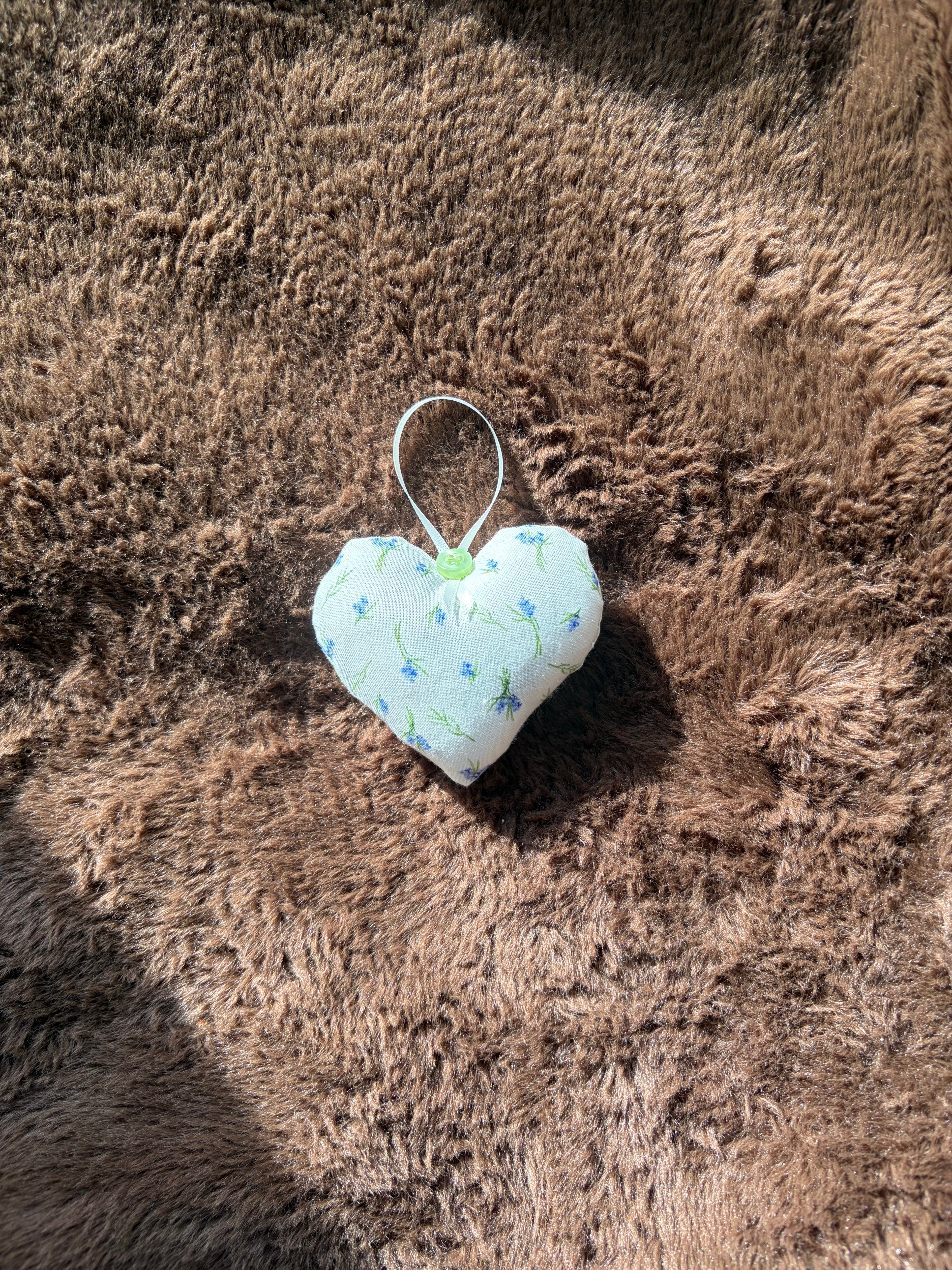 Floral print mini heart