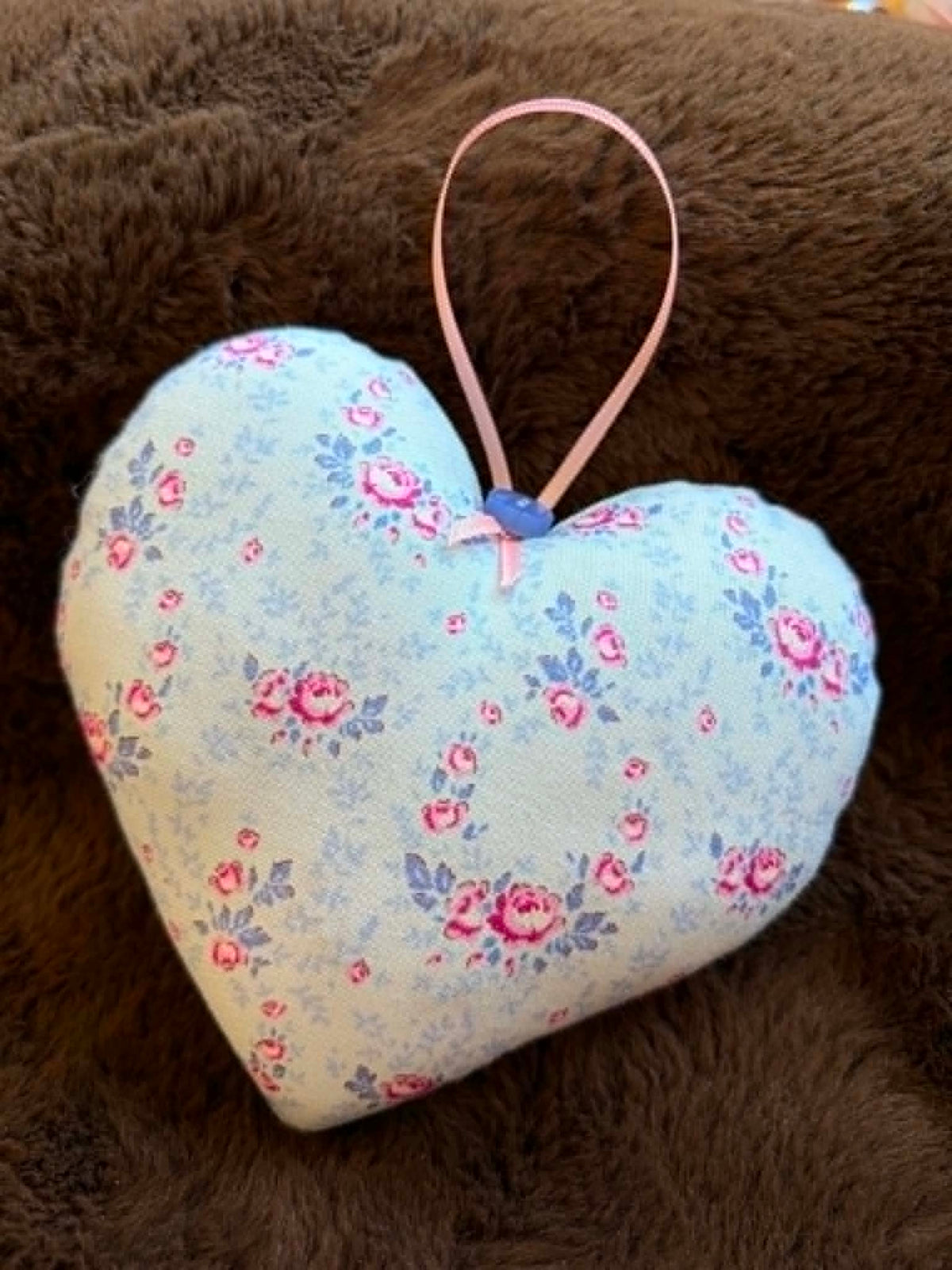 Pink and Blue Flower White Scented Heart