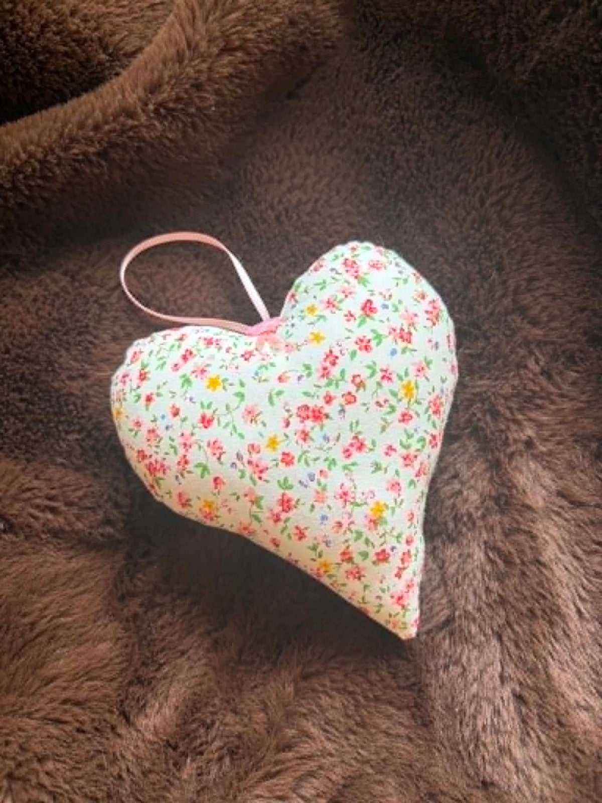 Pink and Yellow Flower White Scented Heart