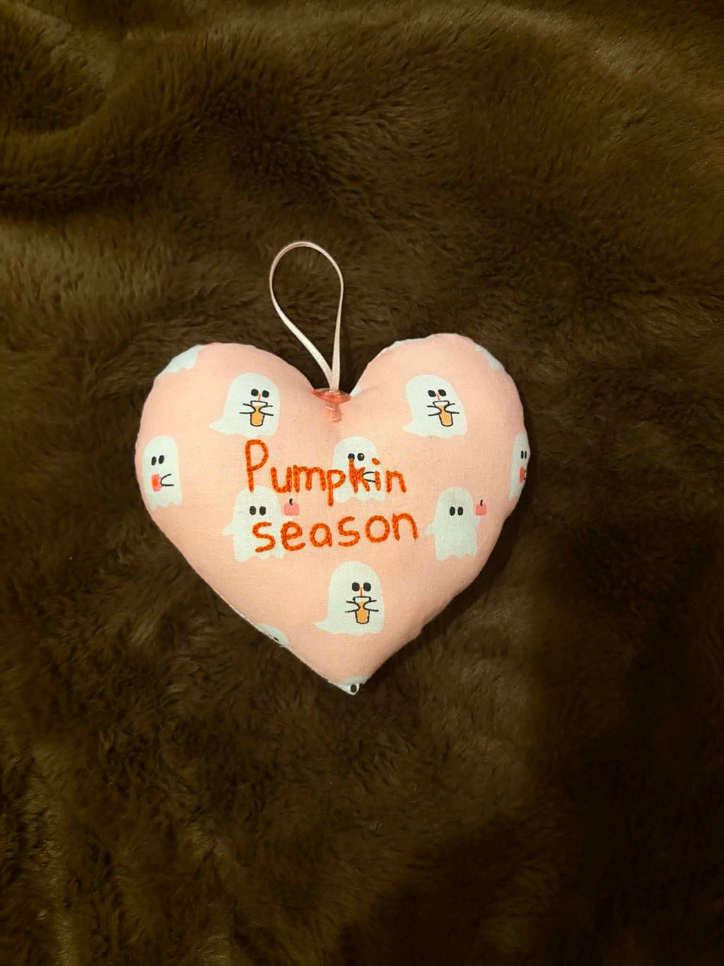 Pumpkin Season Ghost Scented Heart